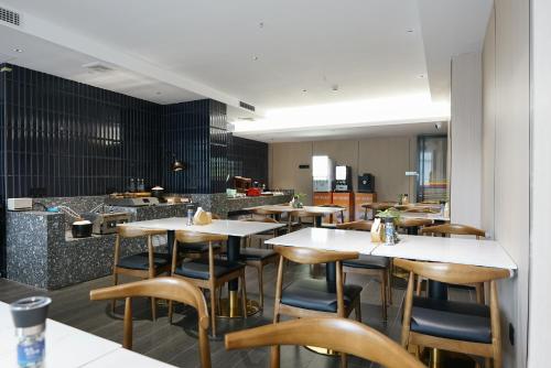 Paco Hotel Tianhe Coach Terminal Metro Satation Guangzhou-Free Shuttle Bus for Canton Fair - 레스토랑