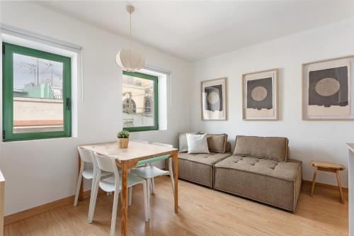 Inside Barcelona Apartments Vidreria - image 5