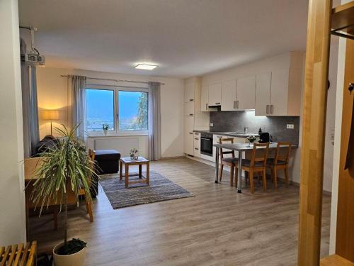 Konyha, Ferienwohnung Palidi in Wald Am Arlberg