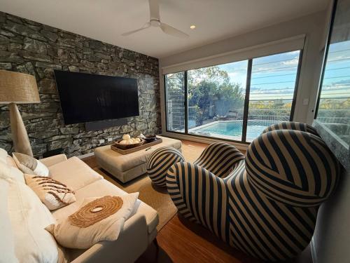 Hilltop Getaway - Brisbane
