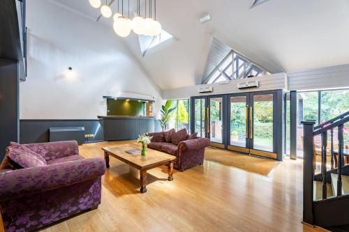 Lobby, The Westmead Hotel in Rednal