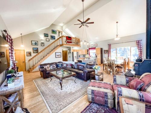 85 Potlatch in Green Mountain Falls