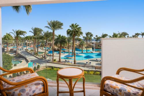 Pickalbatros Golf Beach Resort - 발코니/테라스