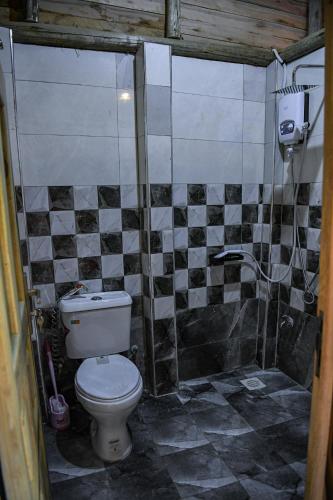 Rustic cabin in Masaka