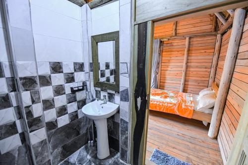 Rustic cabin, Masaka (foto 8)