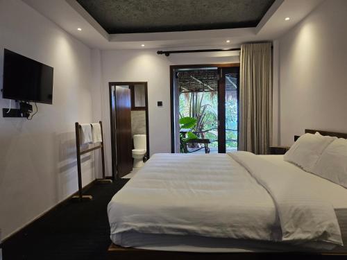 Falcon Villas in Passara