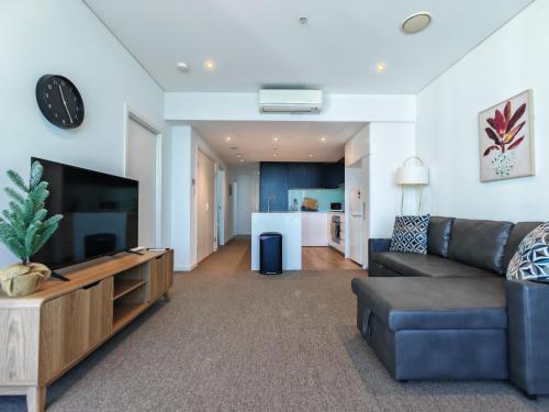 3BR Heart of Wentworth Point with Views - main image