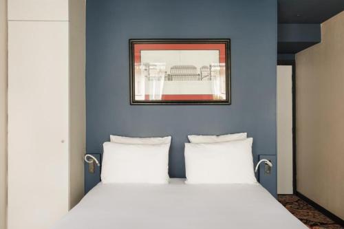 New Hotel Republique – Paris, TX