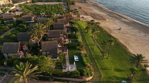 . Laguava Resort