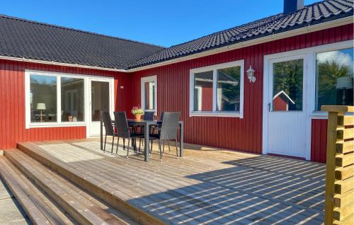Viesnīcas āriene, 5 Bedroom Awesome Home In Löttorp (5 Bedroom Awesome Home In Lottorp) in Mellböda