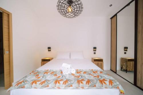 Summer Cosy 4*- 2 ch piscine chauffée - St Gilles 2