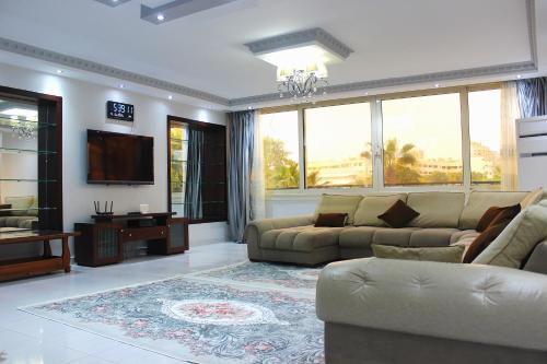 Zahraa El Maadi 3-Bedroom Apartment - Families Only