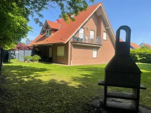 Haus Boddenruh Ferienwohnung Glas in Wiek auf Rügen, Deutschland