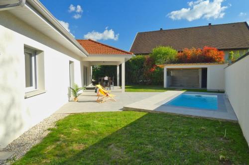 L'HACIENDA spapoollake in Charavines