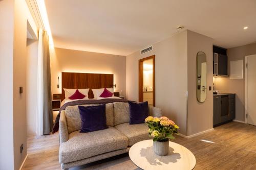 Maximilian Munich - image 14
