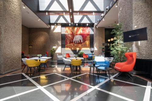 ردهة, فندق سيلكين بويرتا مدريد (Silken Puerta Madrid Hotel) in سان بلاس