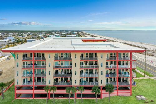 Paradise Shores 105 by Pristine Properties Vacation Rentals
