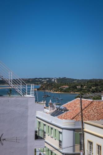 Alvor Ar de Mar Apart – khách sạn tại Alto da Ria