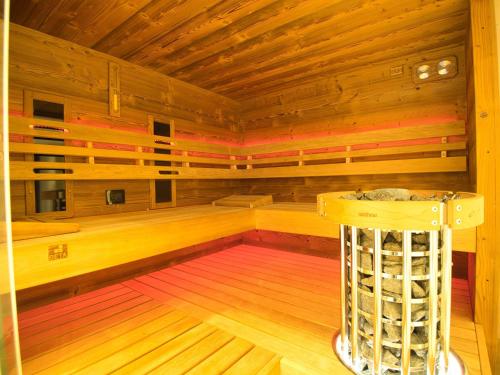 桑拿, FeWo Weinbuch in 比紹夫斯維森鎮中心