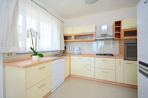 House Silvija - image 14