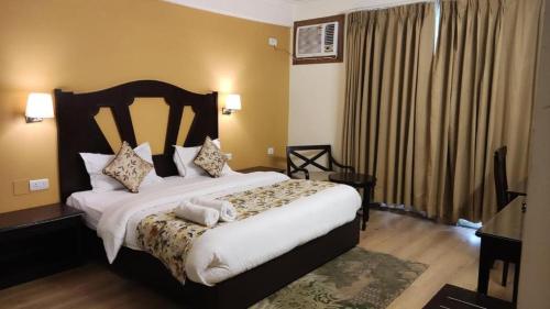 Aloha 1 & 2 BHK with Infinity Pool, Rishikesh (foto 3)