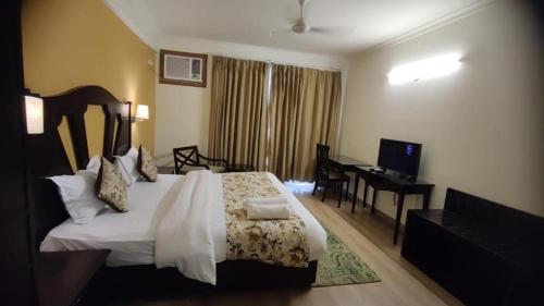 Aloha 1 & 2 BHK with Infinity Pool, Rishikesh (foto 7)