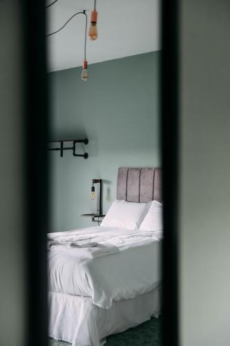 Room, family, shared bathroom