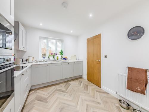 Kitchen, Sandpiper Rest - Uk46781 in Lynemouth