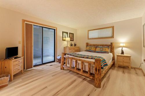 2 Quail-AC-Hot Tub-5BR/4BA - image 13