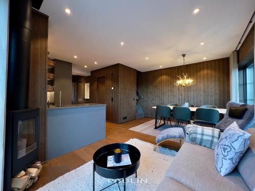 Lindvallen Ski Resort Pool and Padel - Sauna - 6 Guests in Salen