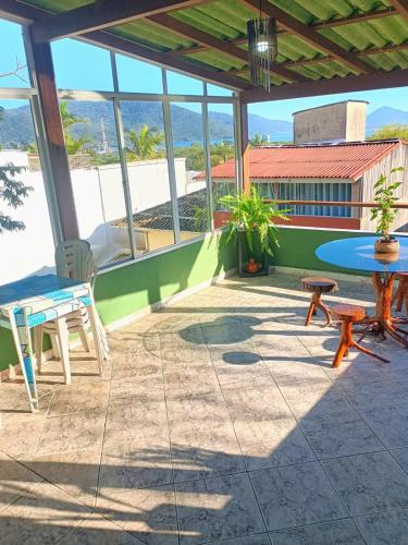 Joaquina house with panoramic view near the beach in Joaquina Beach