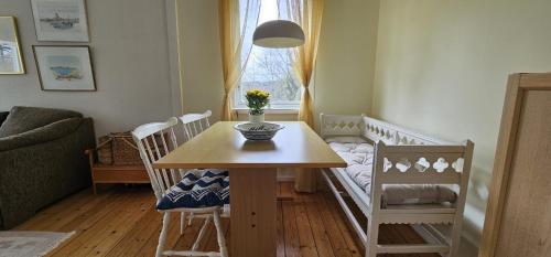 Cottage on Mjörn only 300m from the sea SE09115 (Cottage on Mjorn only 300m from the sea SE09115) in Apelgarden