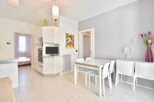 Liro Apartments - image 2