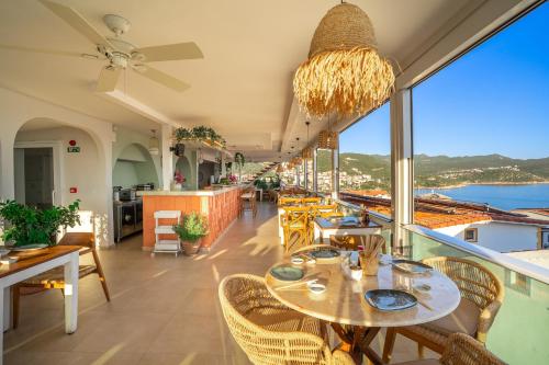 Hideaway Hotel in Кас