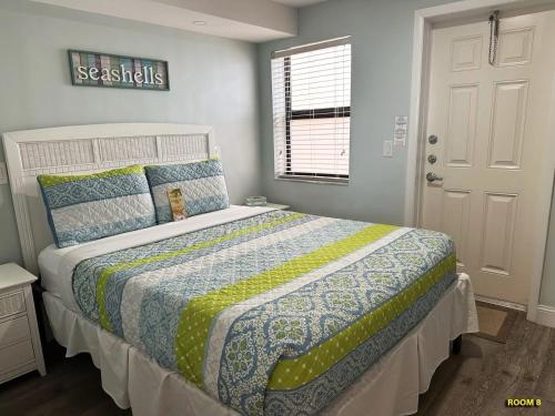 Windjammer Resort and Beach Club – Lauderdale-by-the-Sea, FL