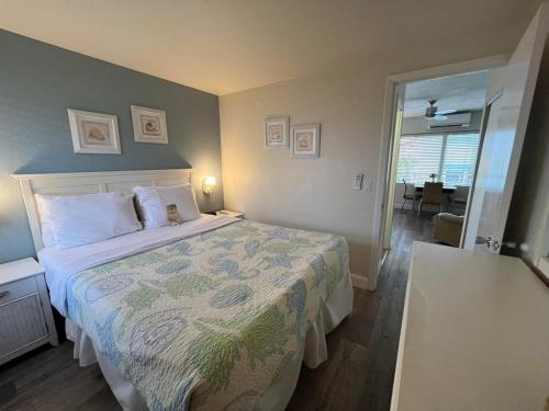Windjammer Resort and Beach Club – Lauderdale-by-the-Sea, FL