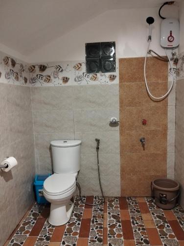 JANHOUR PLACE