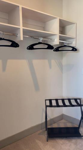 Midtown Atlanta Luxury King Suite in Blandtown