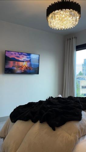 Midtown Atlanta Luxury King Suite in Blandtown