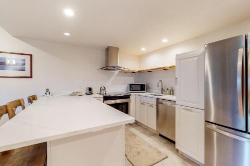 Ptarmigan House - image 6