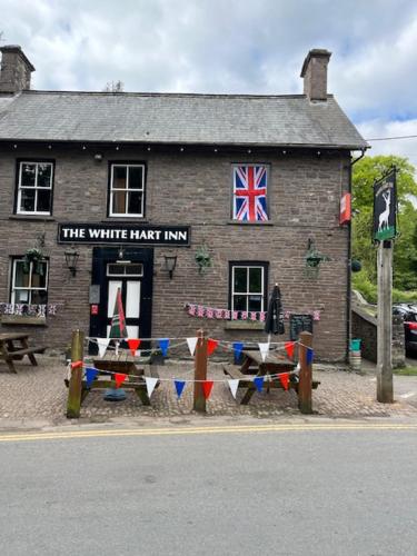 The White Hart Inn & Bunkhouse in Moffat