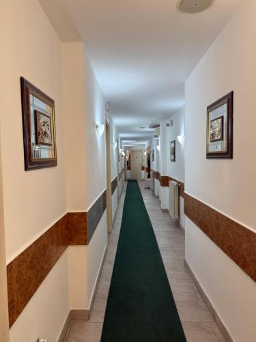 Hotel Fiumara in 桑皮耶達雷納