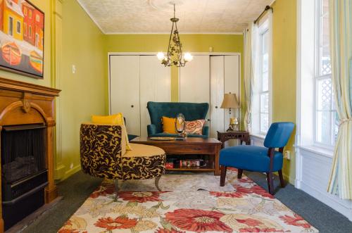 Madame Isabelle's House 2
