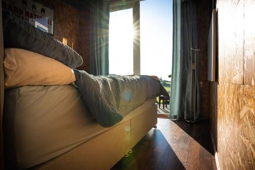 Unique Glamping Experience - The Horse Box in Kelly