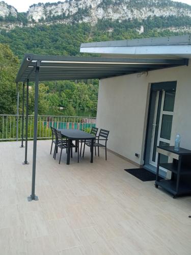 petite maison sans vis a vis in Thoirette