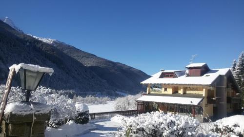 Hotel Veduta dell'Adamello 3