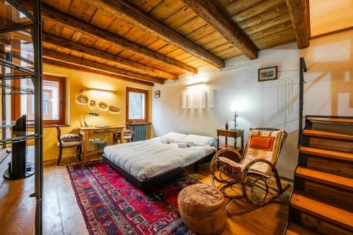 Romeos Cottage Public free parking bike rental, Verona