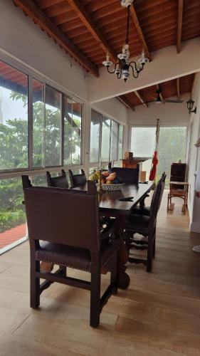 Facilities, MountainzenEscape in Cerro Azul