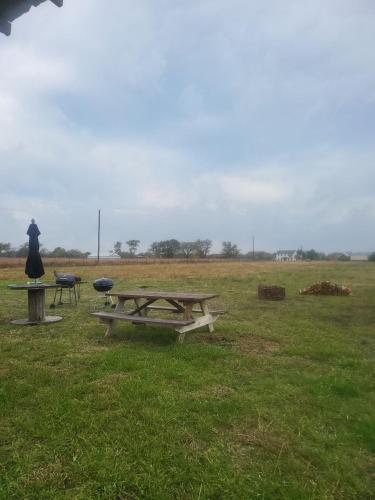 Cottage 2 on Ranch with Fishing & Camping in Weston (TX)