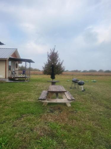 Cottage 2 on Ranch with Fishing & Camping in Weston (TX)